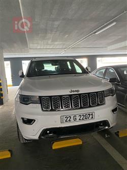 جیپ گراند شیرۆکی